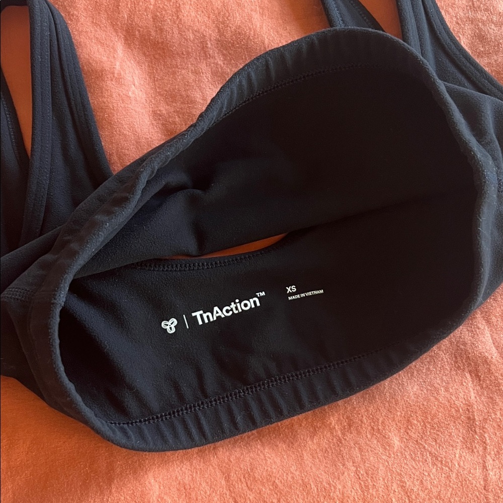 Aritzia TnAction Sports Bra - Picture 2 of 4